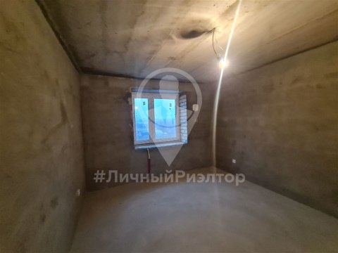 2-к квартира, 9/10 эт., 60м²