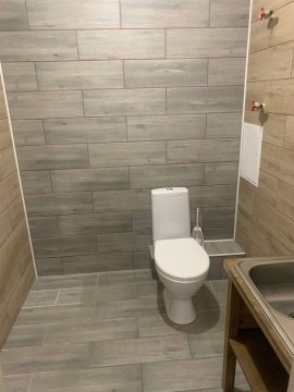 2-к квартира, 1/10 эт., 51м²