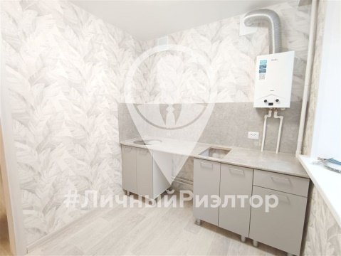 2-к квартира, 2/5 эт., 43м²